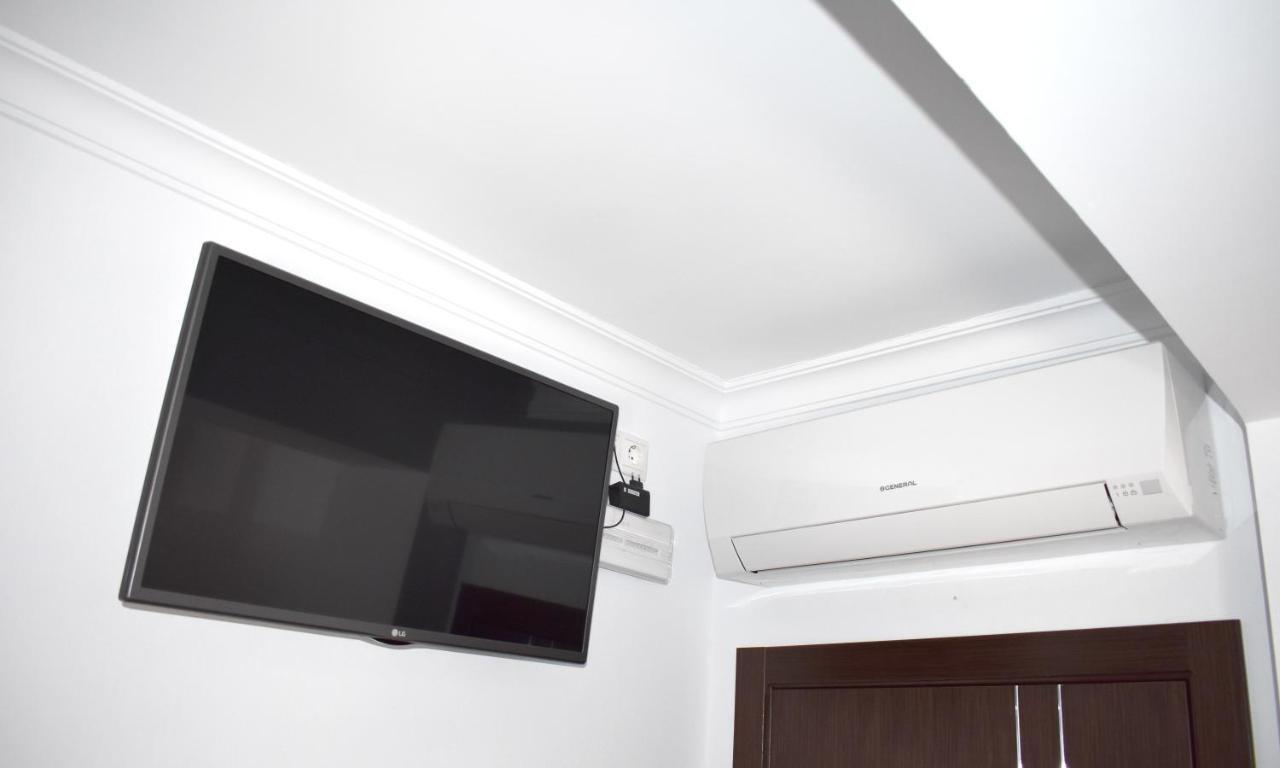Iznajar Suites Bagian luar foto