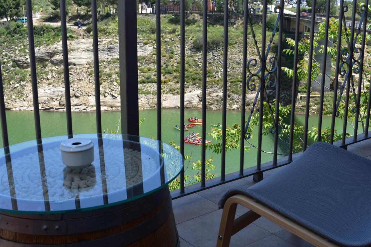 Iznajar Suites Bagian luar foto